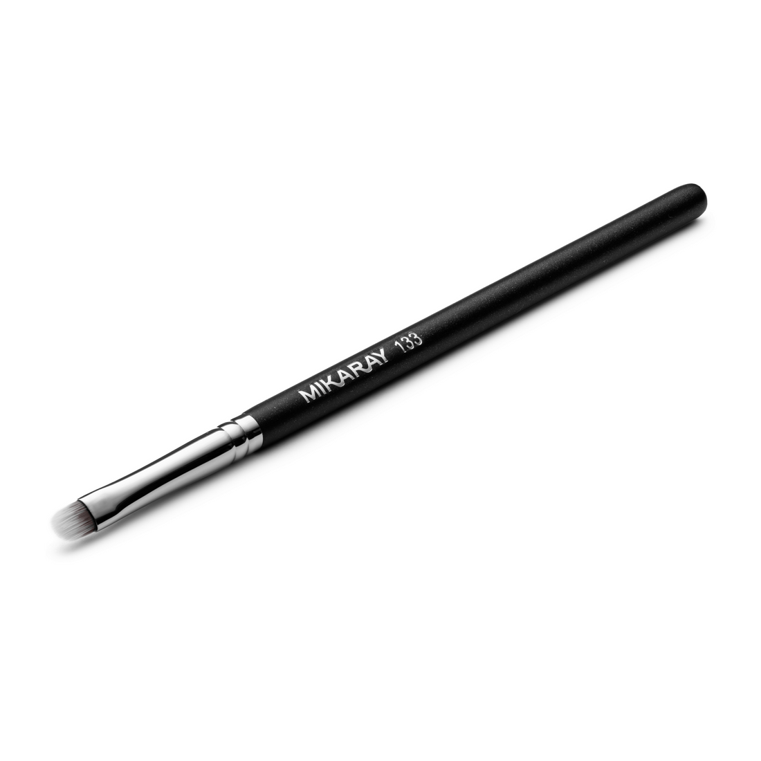 SMALL HEAD MAKEUP BRUSH No. 133